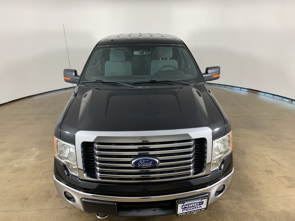 2011 Ford F-150 XLT photo 4