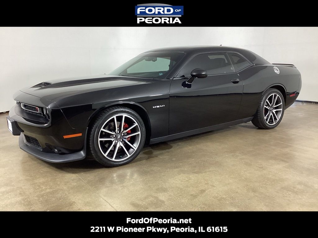 2020 Dodge Challenger R/T's photo