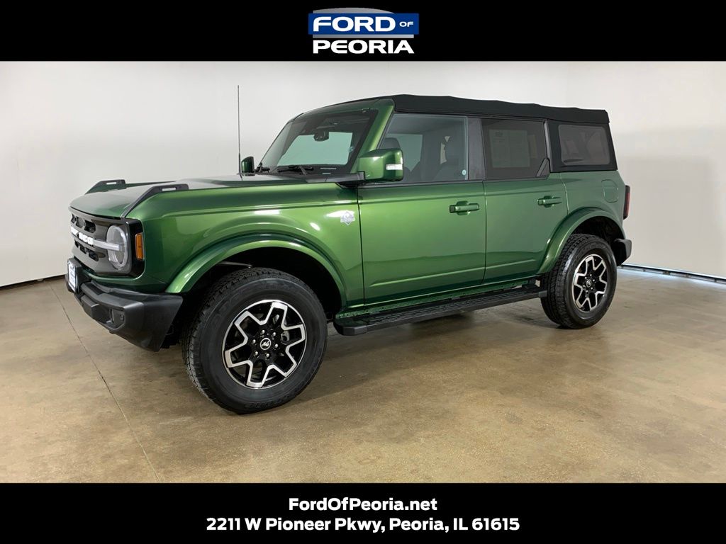 2022 Ford Bronco Outer Banks 4WD 4-door's photo