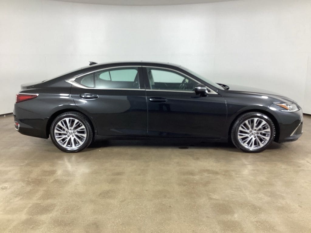 Certified 2021 Lexus ES 250 Sedan