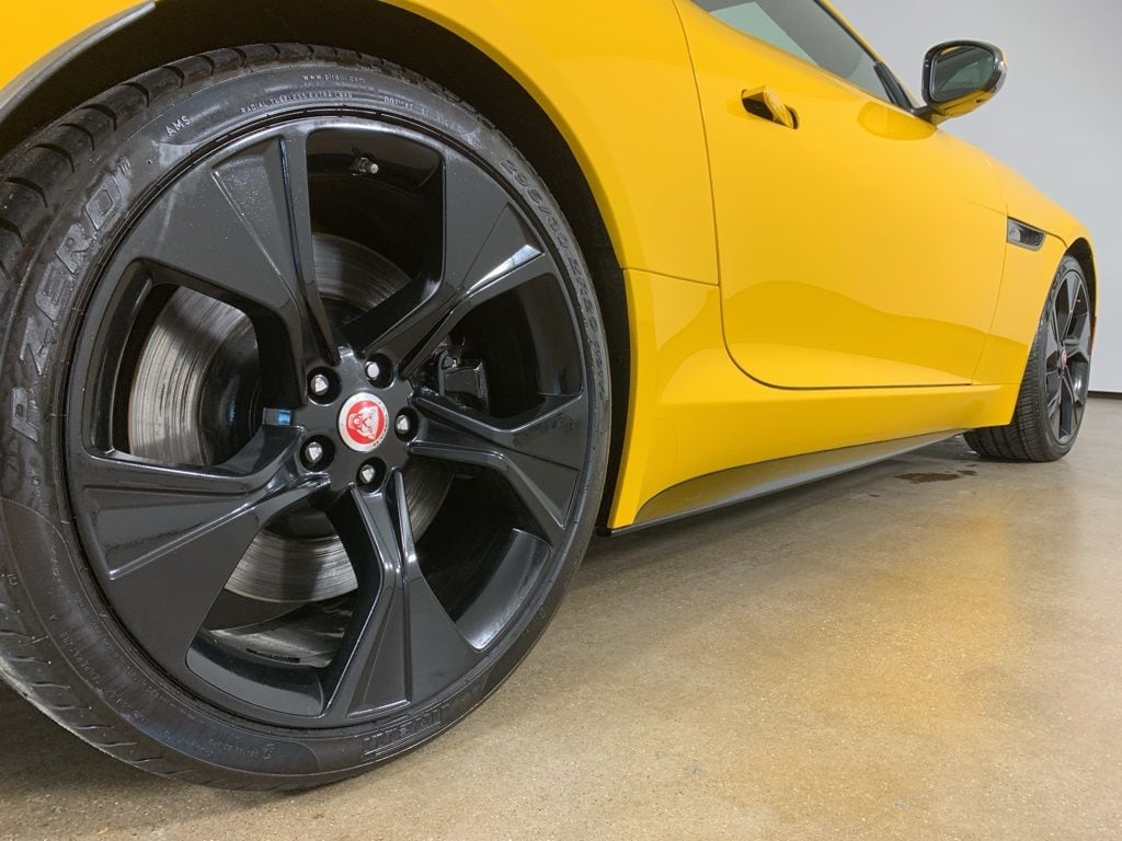 2021 Jaguar F-TYPE R-Dynamic - Photo 9