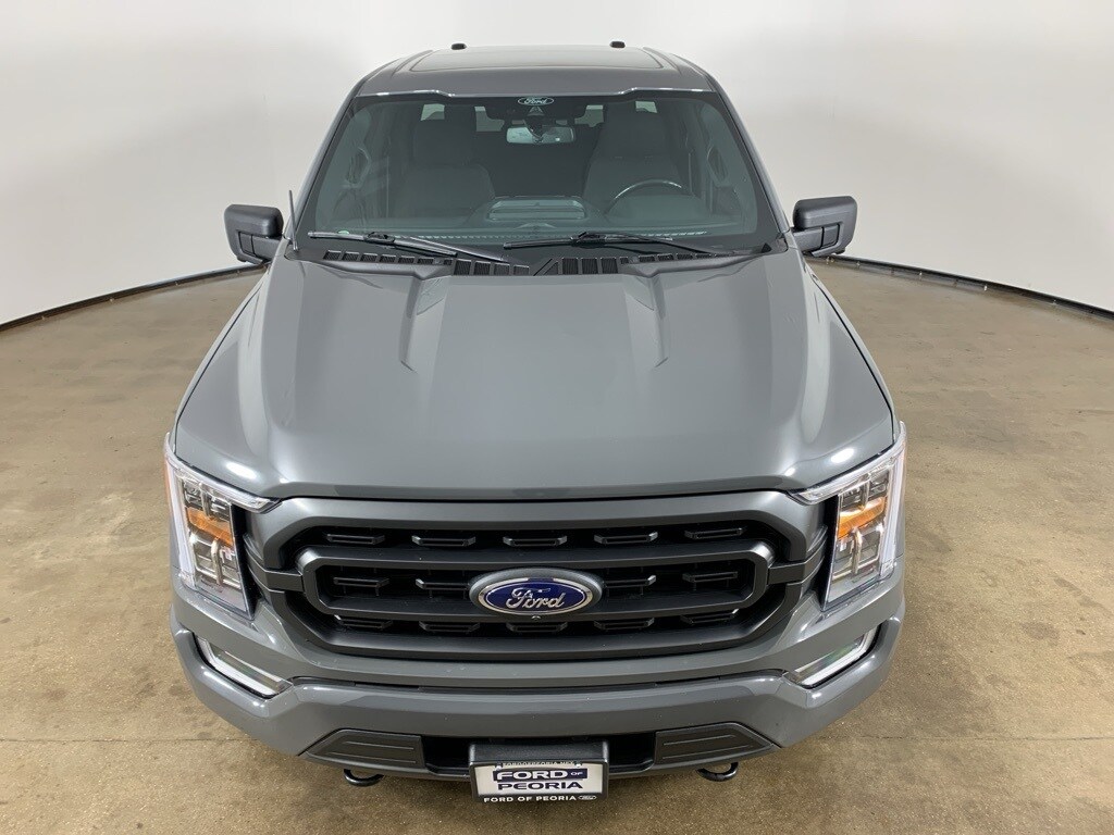2021 Ford F-150 XLT photo 3