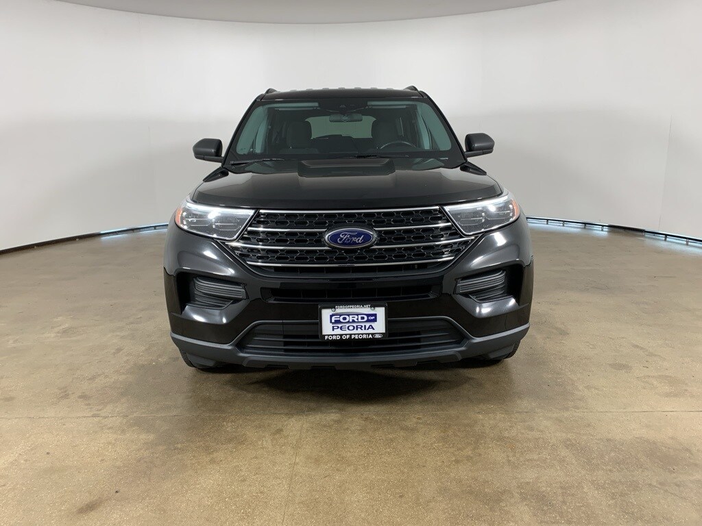 2022 Ford Explorer XLT photo 3