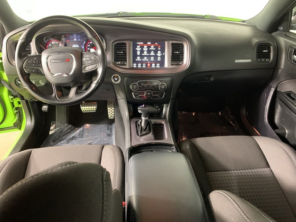 Photo 32