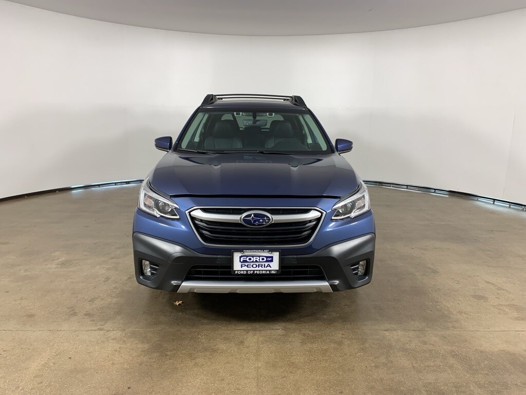 2022 Subaru Outback Limited photo 2