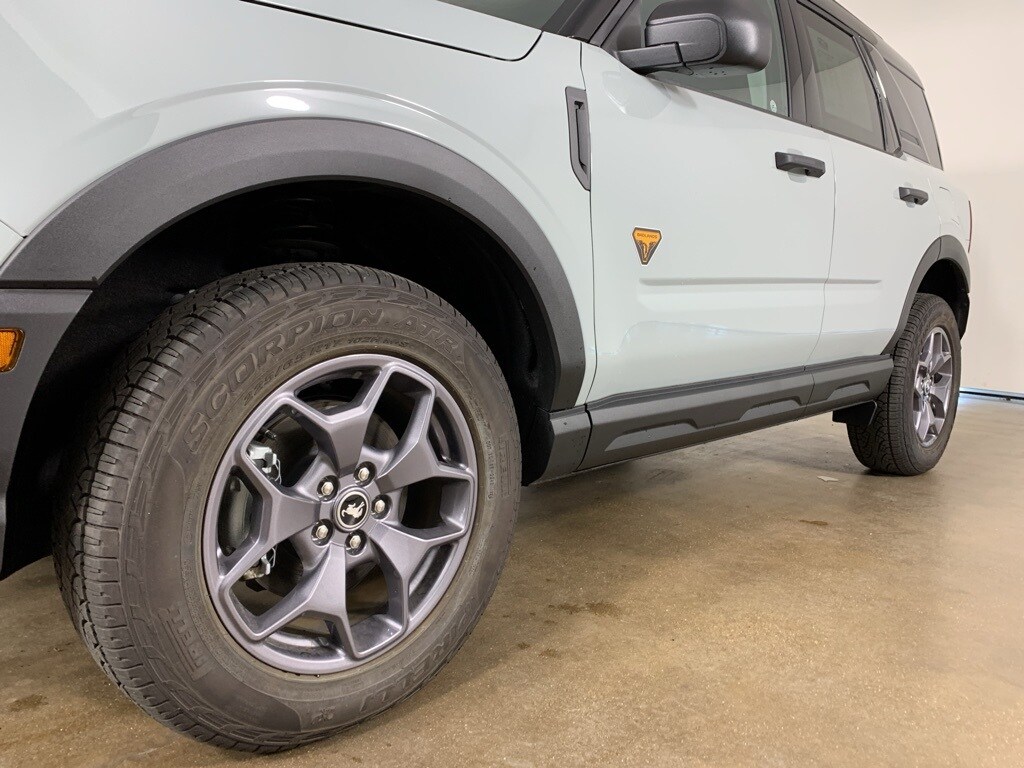 2024 Ford Bronco Sport Badlands photo 2