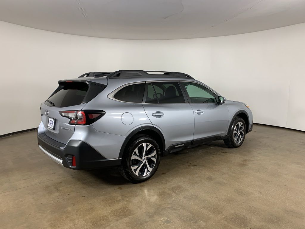 2022 Subaru Outback Limited - Photo 8