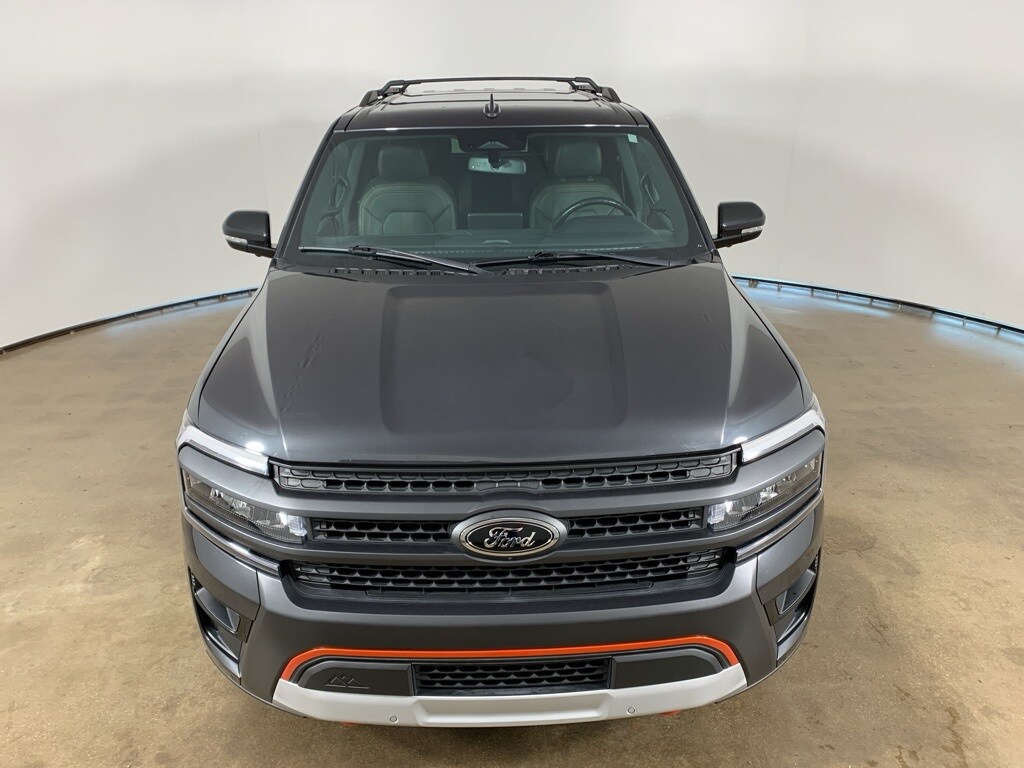 2022 Ford Expedition Timberline photo 3