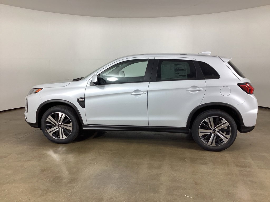 2026 Mitsubishi Outlander Sport ES - Photo 8