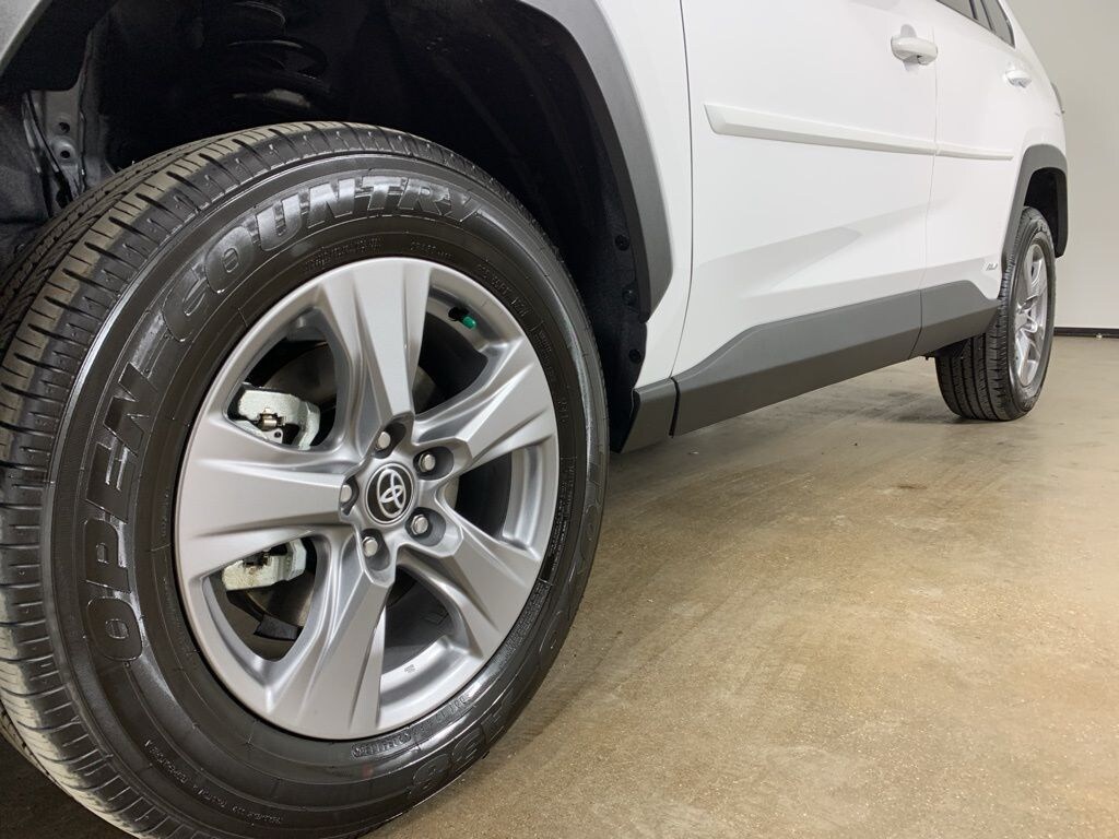 Used 2025 Toyota RAV4 Hybrid XLE SUV