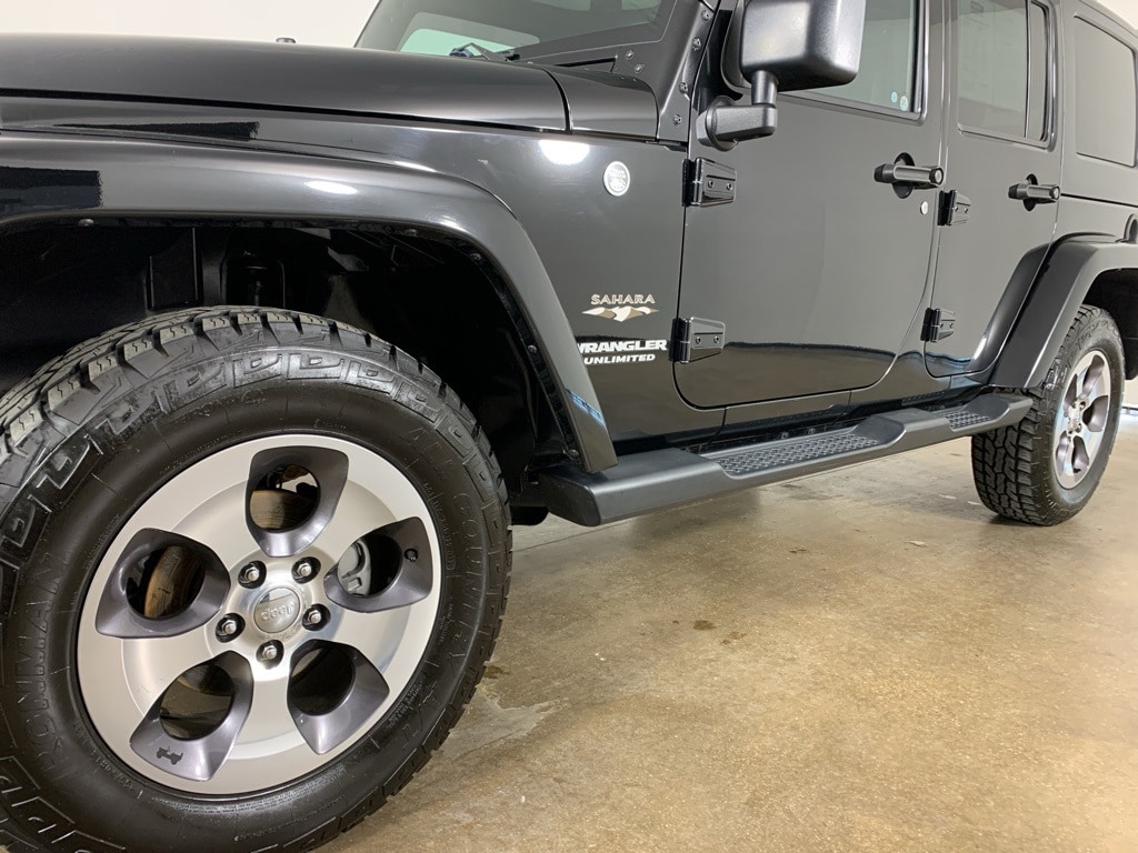 Used 2016 Jeep Wrangler Unlimited Sahara SUV