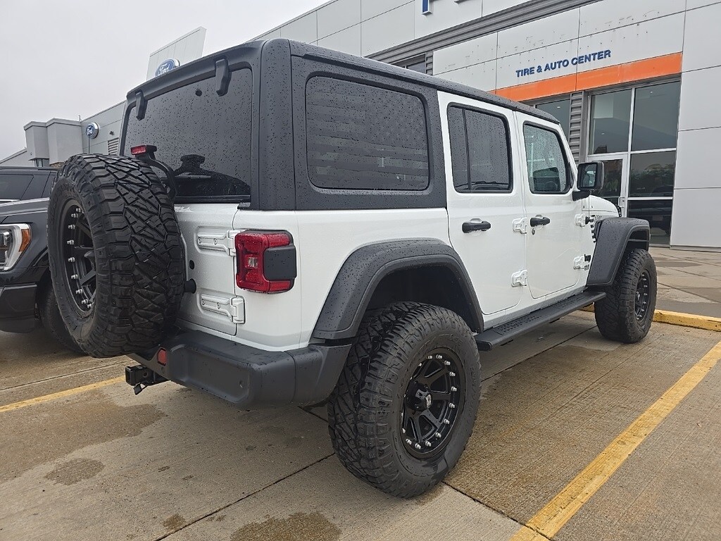 2018 Jeep Wrangler Unlimited Sport S photo 4