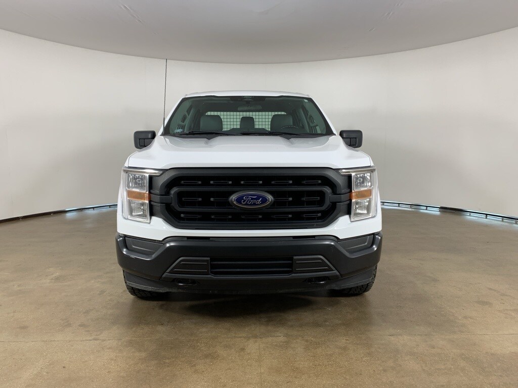 2022 Ford F-150 XL photo 2