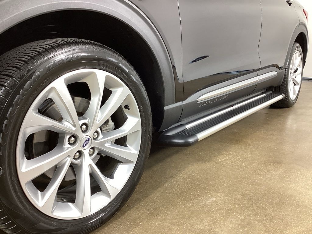 Used 2023 Ford Explorer Platinum SUV