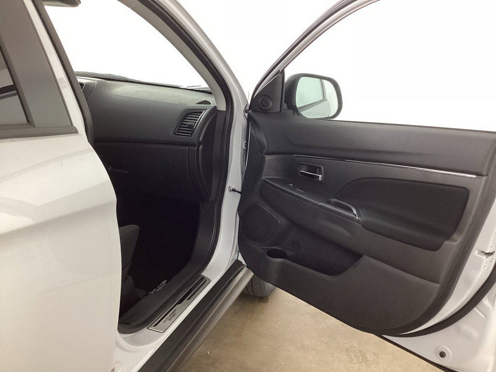 2026 Mitsubishi Outlander Sport ES - Photo 24