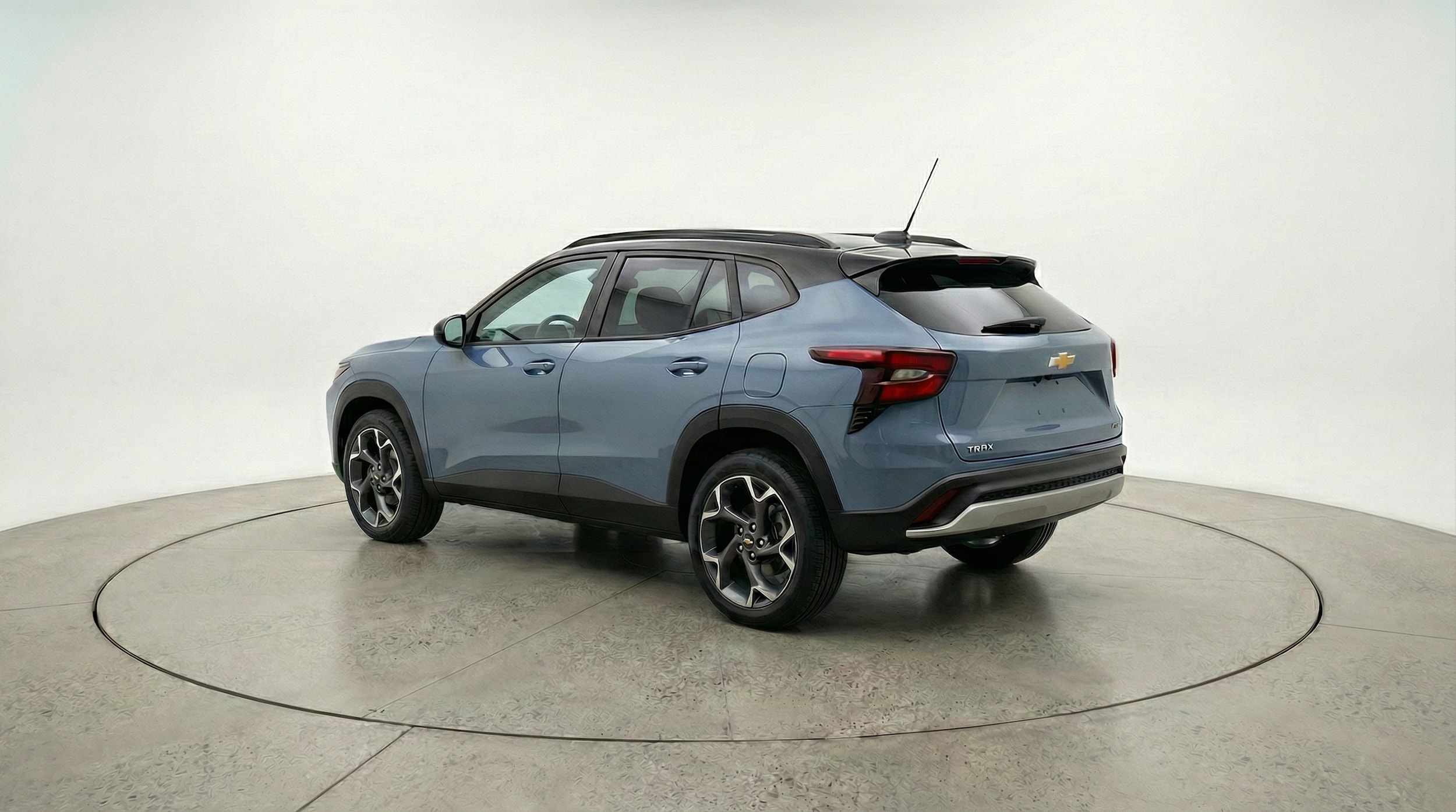 Thumbnail: 2025 Chevrolet Trax - 5
