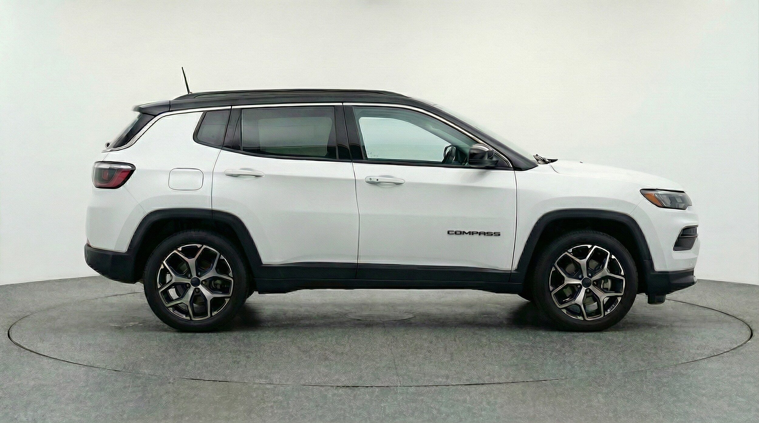 Thumbnail: 2025 Jeep Compass - 8