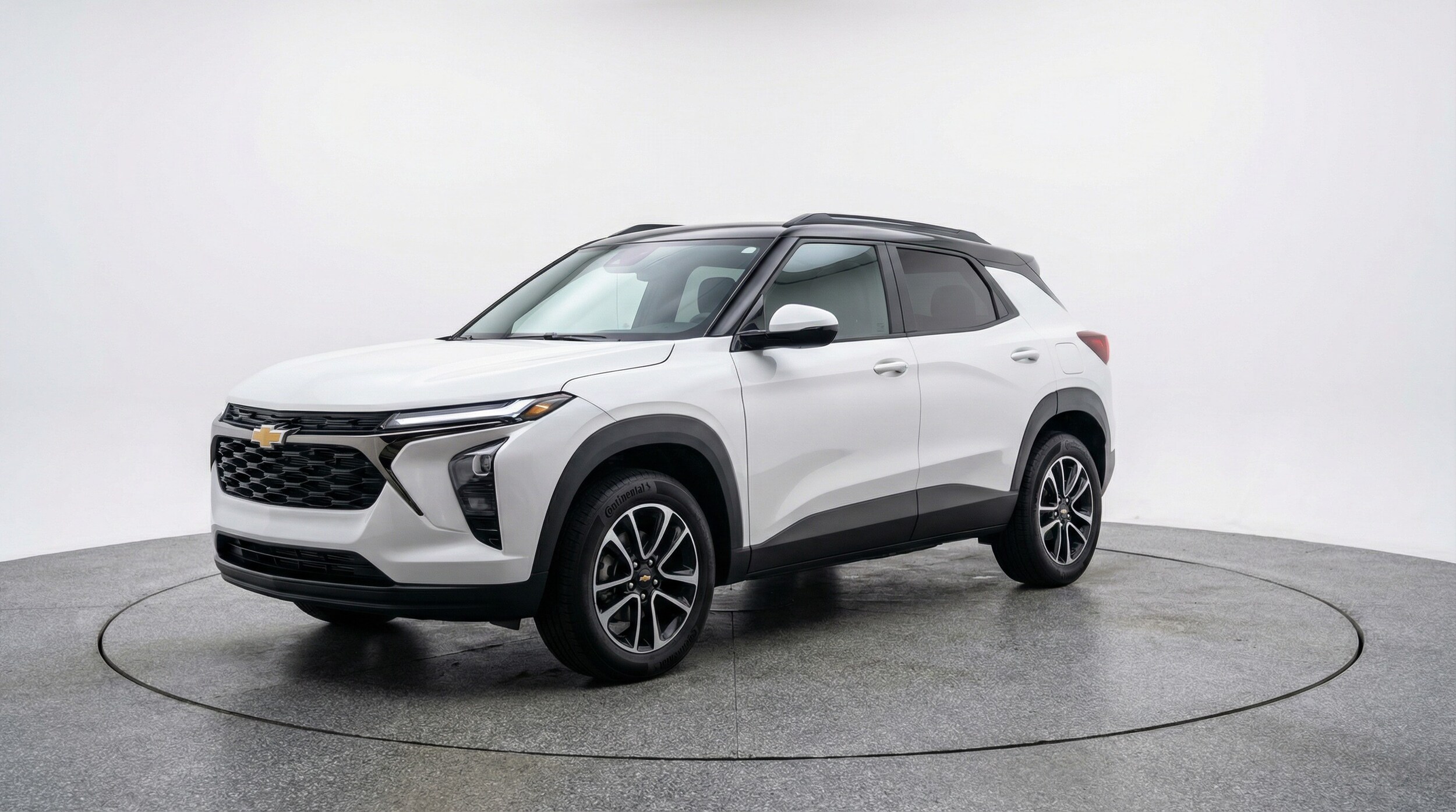 Thumbnail: 2025 Chevrolet TrailBlazer - 3