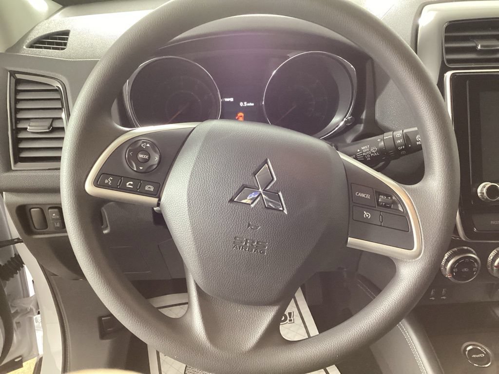 2026 Mitsubishi Outlander Sport ES - Photo 13