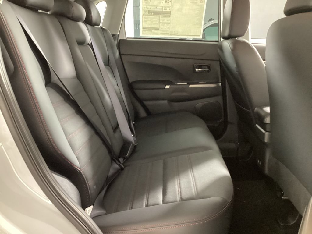 2026 Mitsubishi Outlander Sport SE - Photo 25