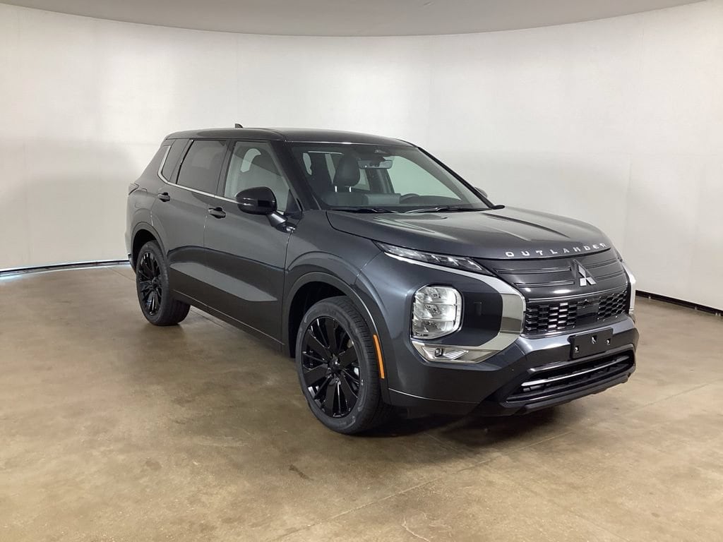 New 2026 Mitsubishi Outlander LE SUV