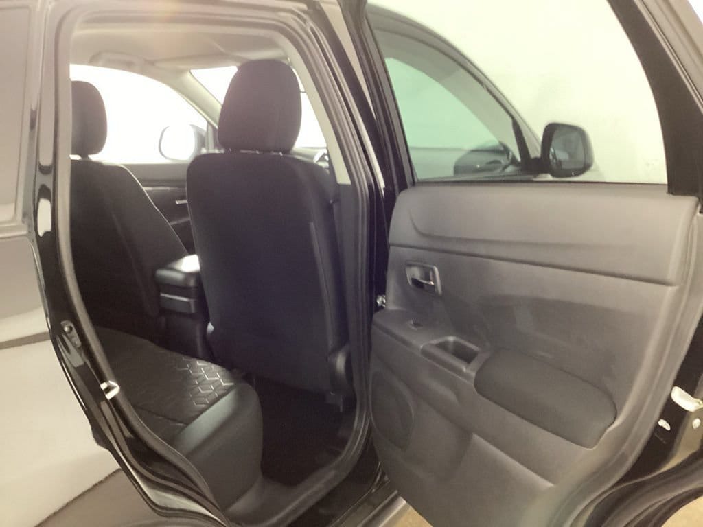 2026 Mitsubishi Outlander Sport ES - Photo 19