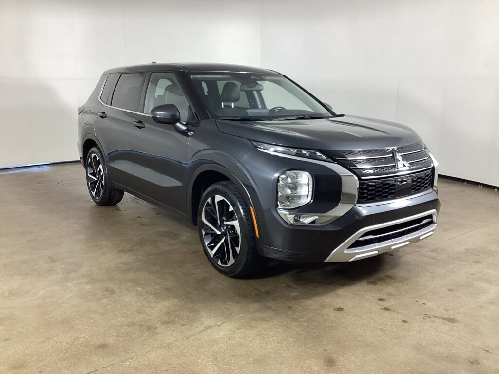 Used 2024 Mitsubishi