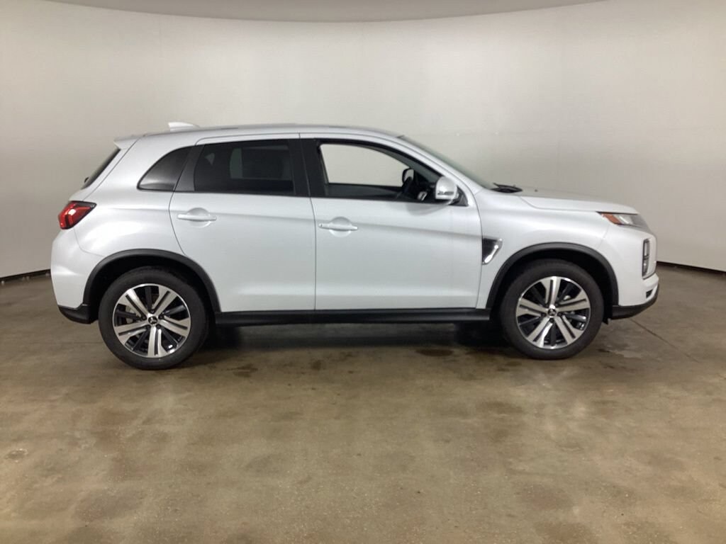 New 2026 Mitsubishi Outlander Sport 2.0 SE SUV