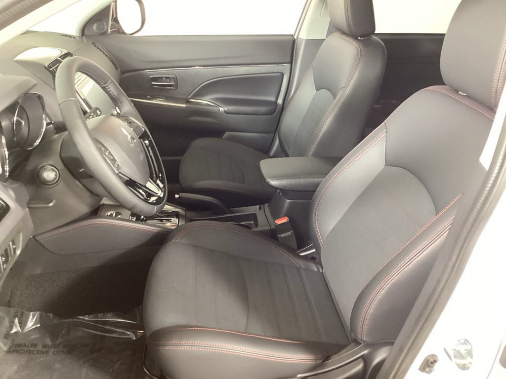 2026 Mitsubishi Outlander Sport SE - Photo 10