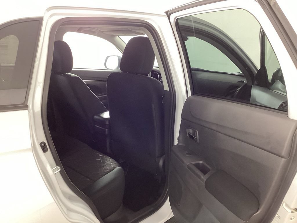 2026 Mitsubishi Outlander Sport ES - Photo 19