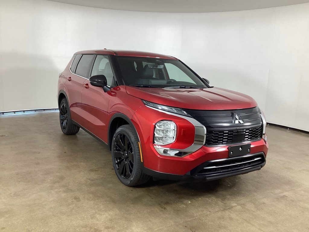 New 2026 Mitsubishi Outlander LE SUV