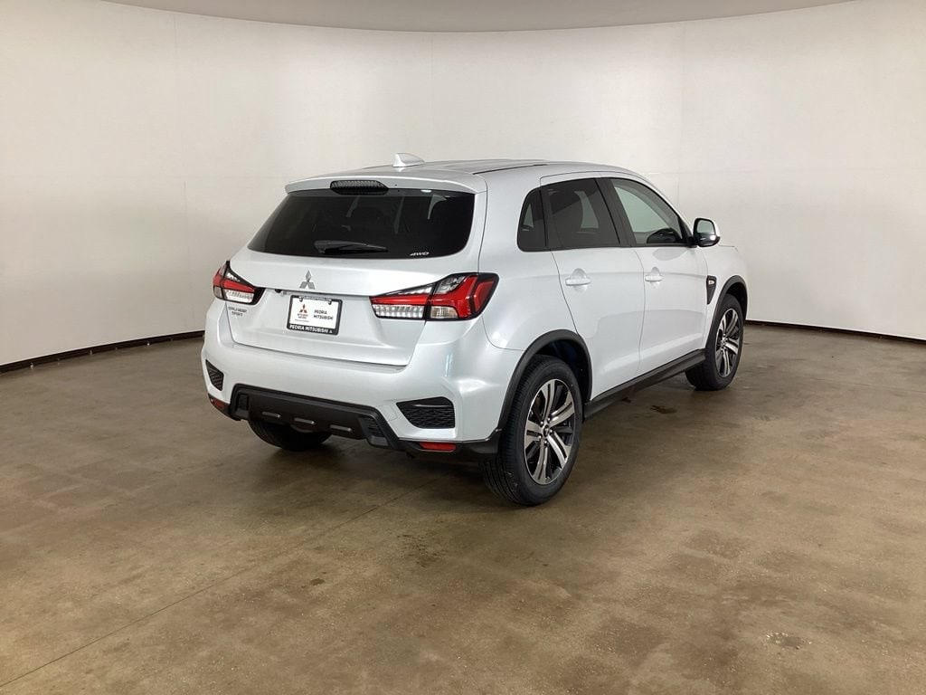 2026 Mitsubishi Outlander Sport ES - Photo 5
