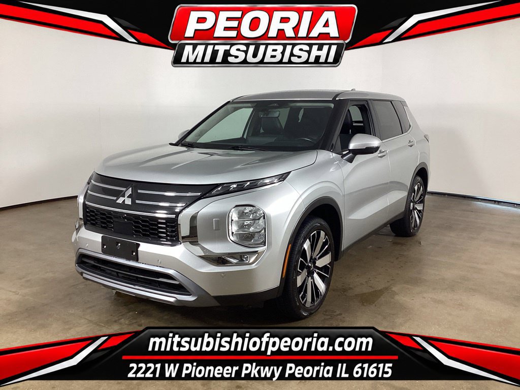 2025 Mitsubishi Outlander SE