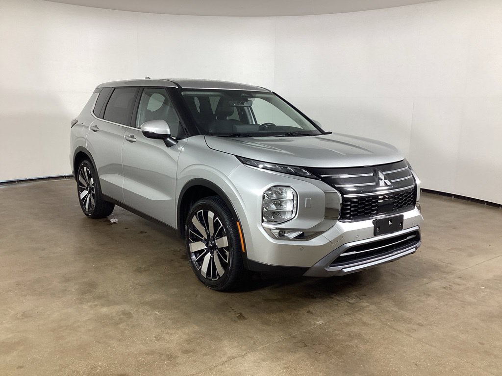 Used 2025 Mitsubishi