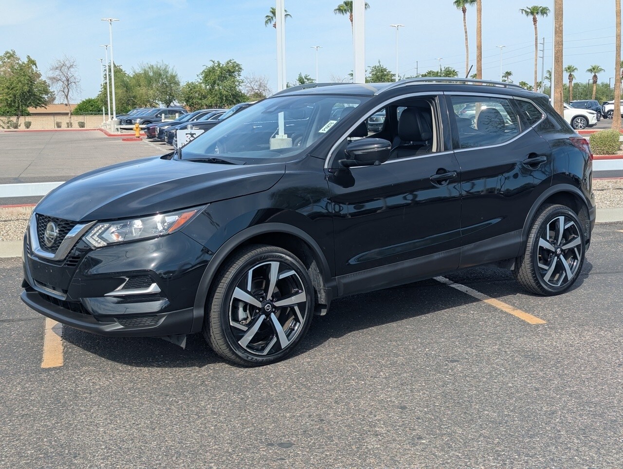 2020 Nissan Rogue Sport SL photo 2