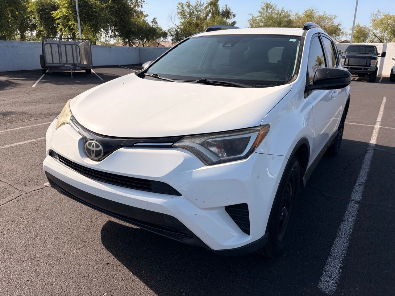 2017 Toyota RAV4 LE AWD's photo