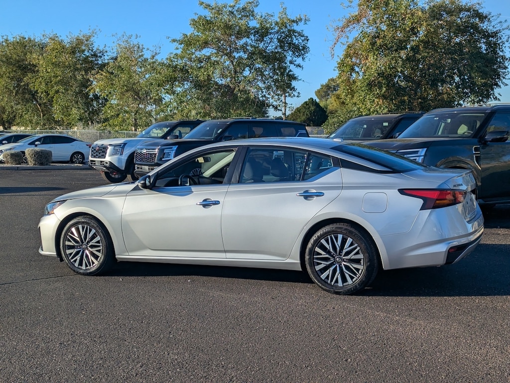 Certified 2024 Nissan Altima 2.5 SV Sedan