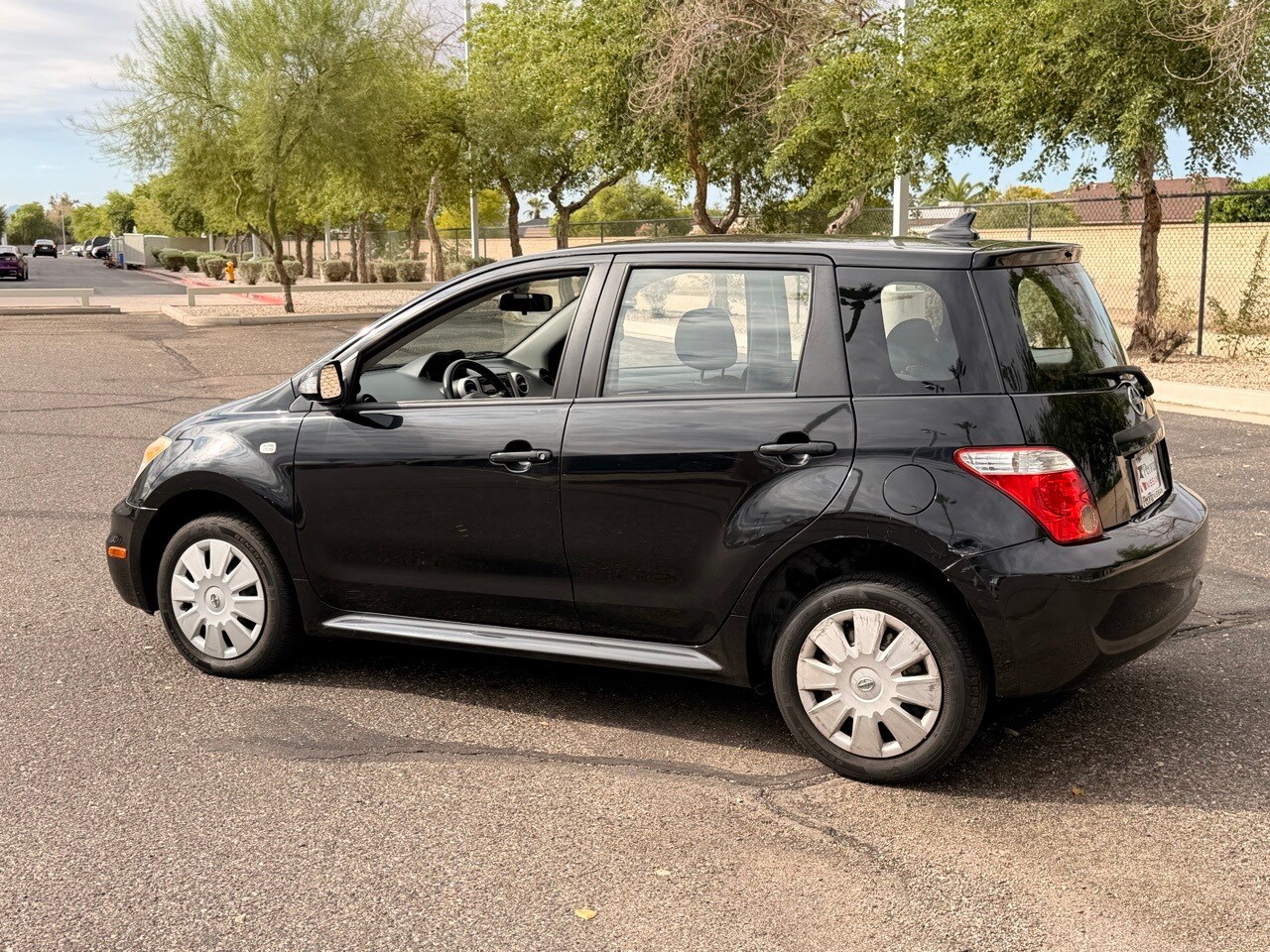 2006 Scion xA Base photo 4