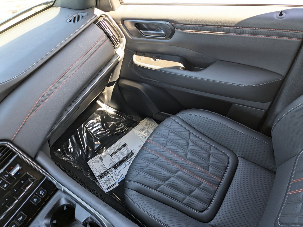 2026 Nissan Armada PRO-4X - Photo 22