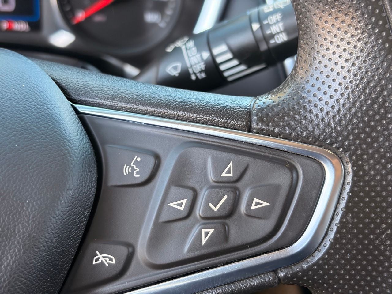 2023 Chevrolet Equinox LT - Photo 27