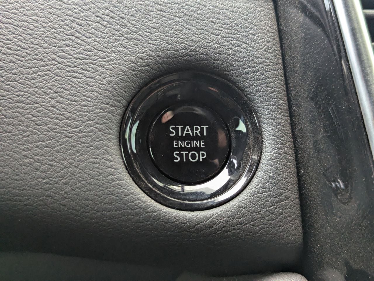 2025 Nissan Armada SL - Photo 19