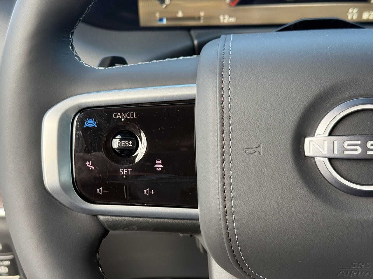 2025 Nissan Armada Platinum Reserve - Photo 14