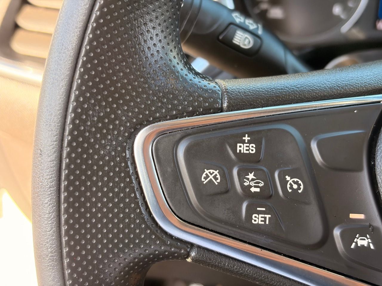 2023 Chevrolet Equinox LT - Photo 28