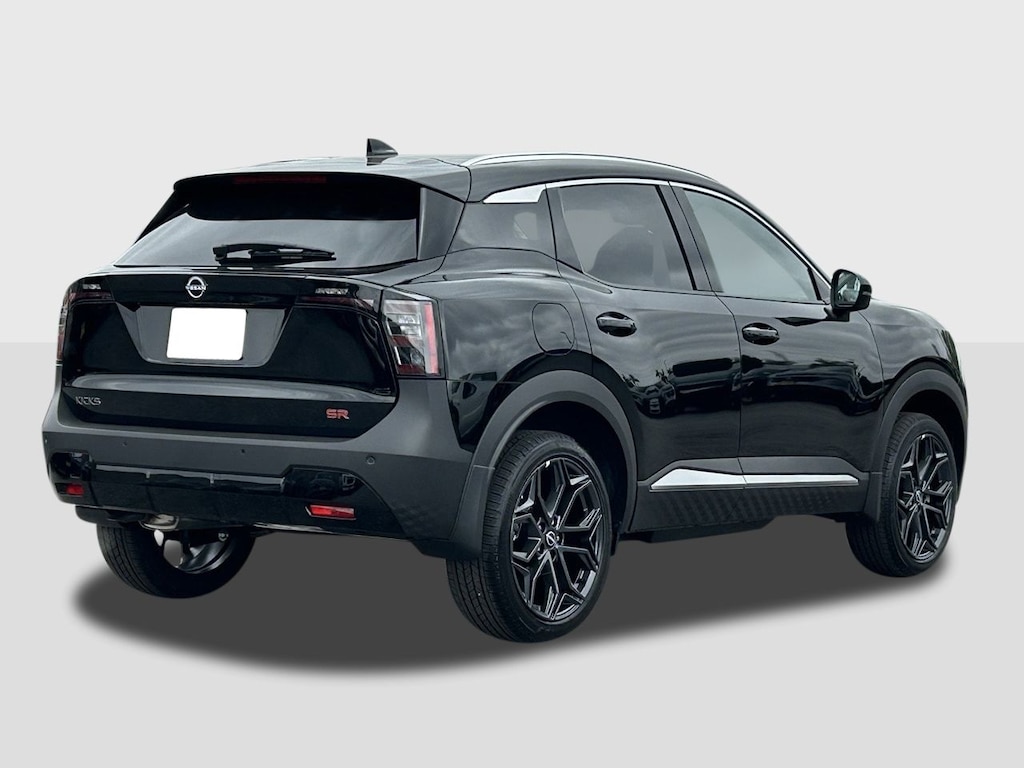 New 2026 Nissan Kicks SR SUV