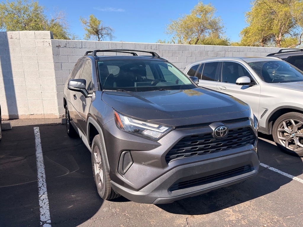 Used 2022 Toyota RAV4 XLE SUV