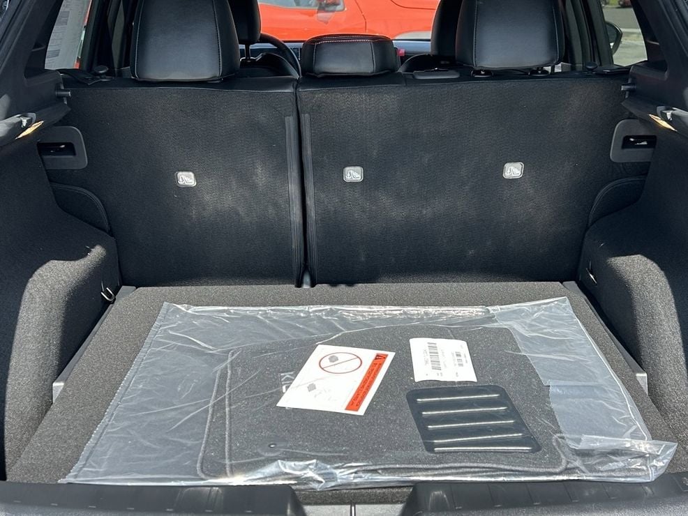 2026 Nissan KICKS SR - Photo 15