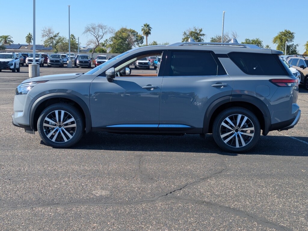 New 2025 Nissan Pathfinder Platinum SUV