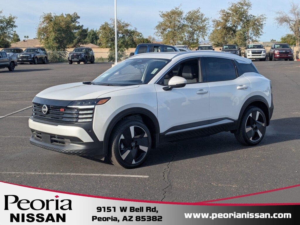 New 2025 Nissan Kicks SR SUV