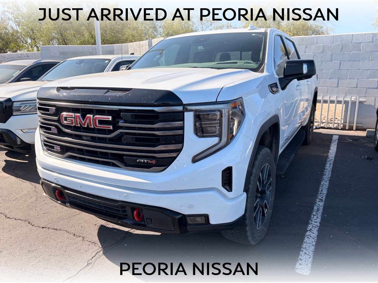 2025 GMC Sierra 4WD Crew Cab Short Box AT4's photo