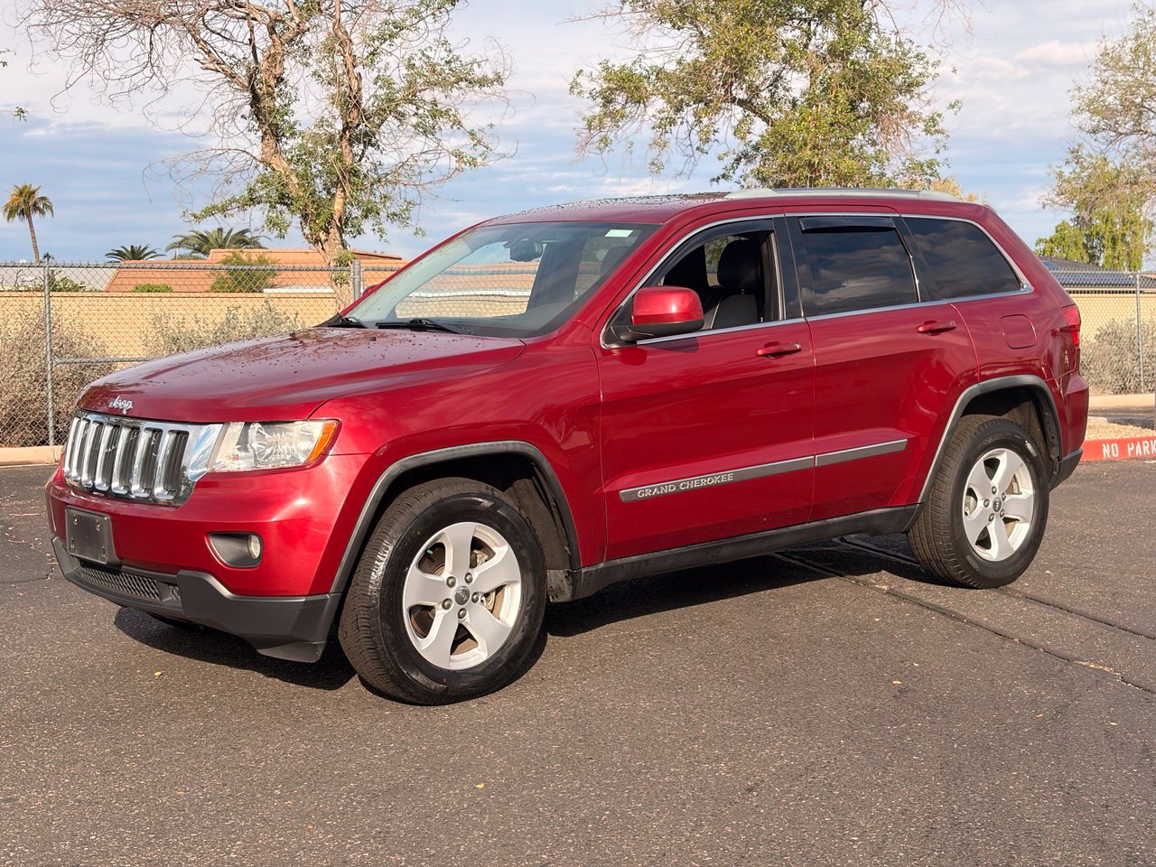 Used 2012 Jeep Grand Cherokee Laredo X with VIN 1C4RJFAT2CC156995 for sale in Peoria, AZ